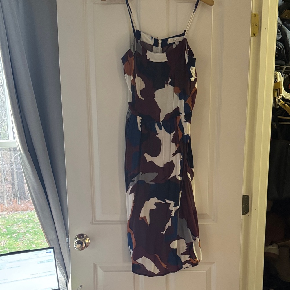 LOFT Multicolor Abstract Dress - Picture 2 of 2
